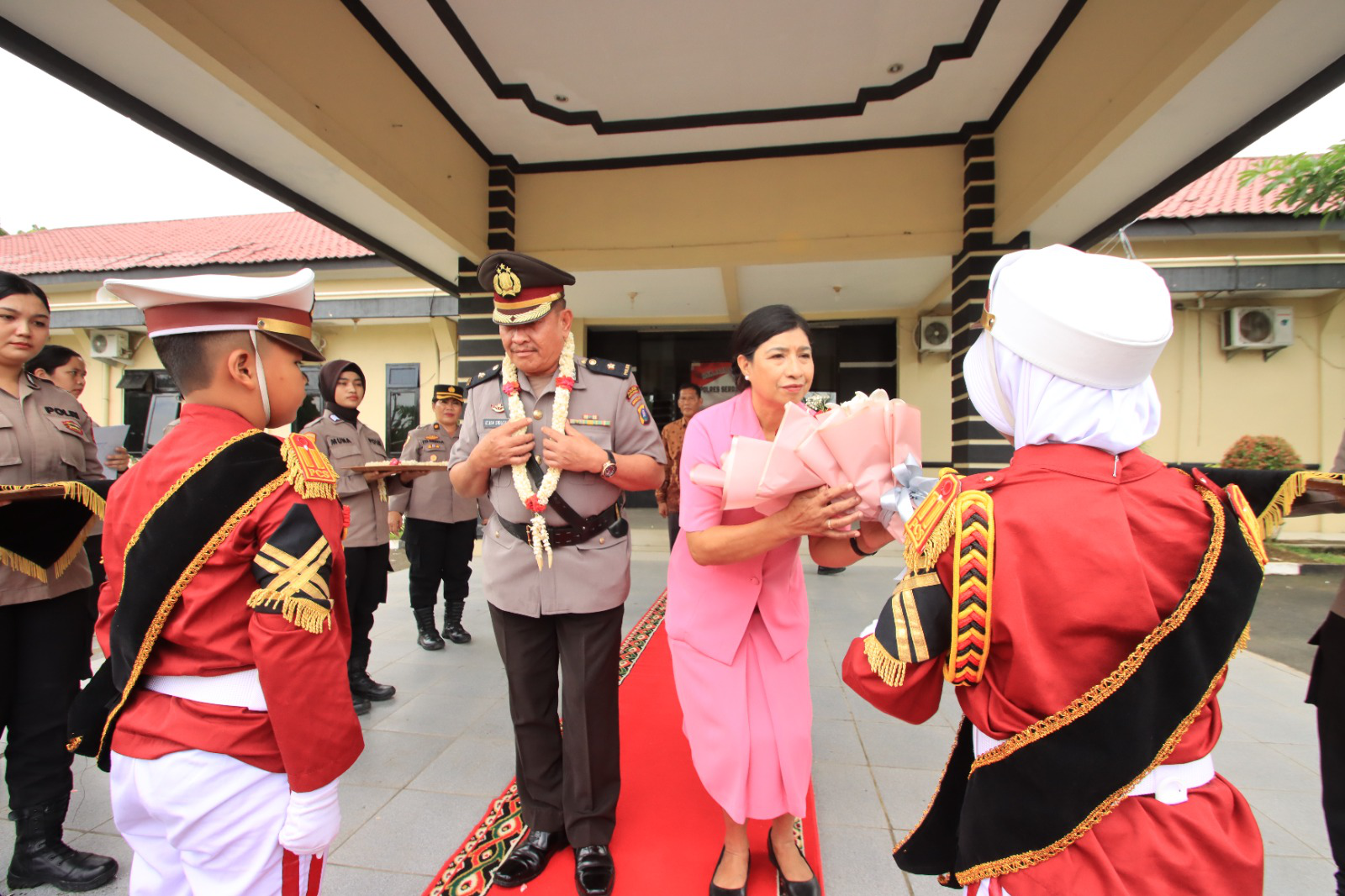 Kapolres Sergai Memimpin Sertijab Wakapolres dan Lepas Personel Purna Bakti